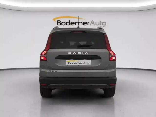 Dacia Jogger tce 110 7 places — photo 13