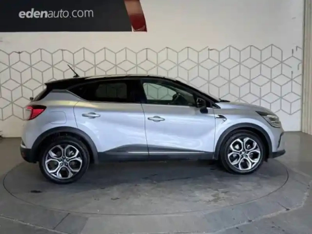 Renault Captur e-tech plug-in 160 — photo 49