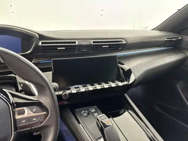 Peugeot 508 hybrid 225 e-eat8 — photo 45