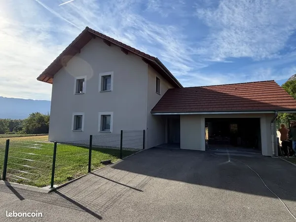 Maison 5 pièces 160 m²
