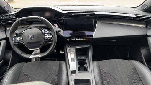 Peugeot 308 1.5 BlueHDi 130 EAT8 - GT – 2023 – 99218 km – Diesel – Boîte Automatique — photo 28