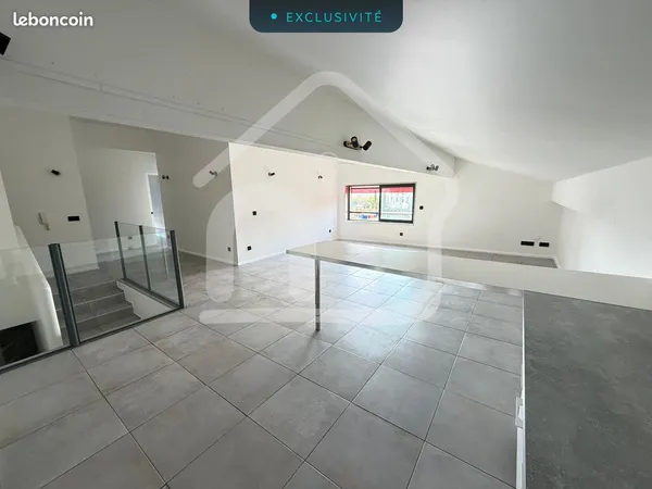 Appartement de 5 pièces refait à neuf