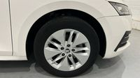 Skoda Octavia Combi 2.0 TDI 150ch Style DSG7 — photo 37