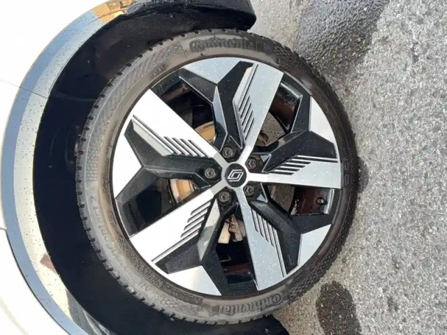 Renault Megane e-tech ev60 220 ch optimum charge — photo 13