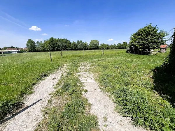 Terrain 481 m²