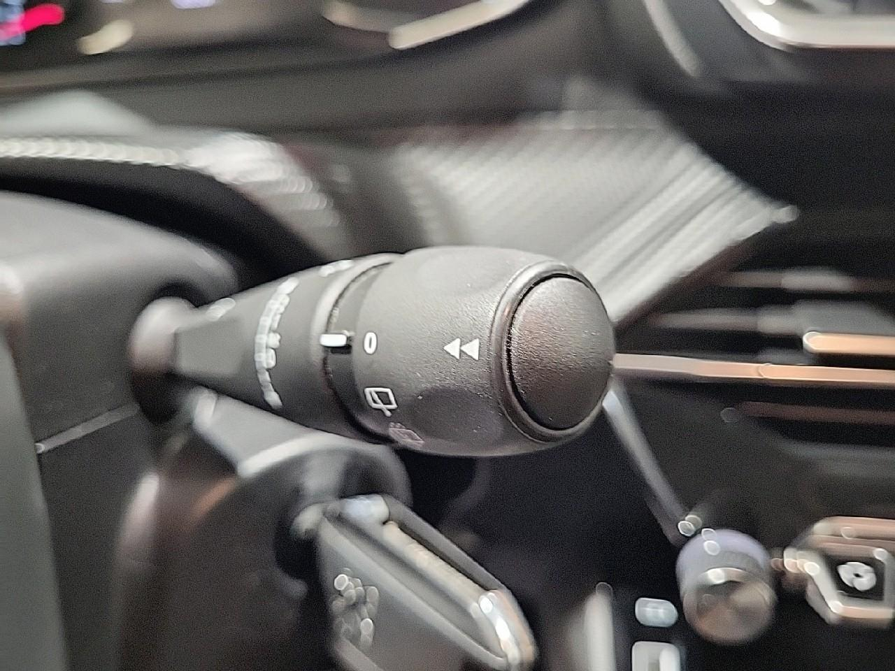 Peugeot 208 puretech 75 s&s bvm5 active business — photo 21