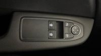 Renault Clio 1.5 Blue dCi 100ch Evolution — photo 28