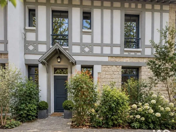 Maison 6 pièces 182 m²