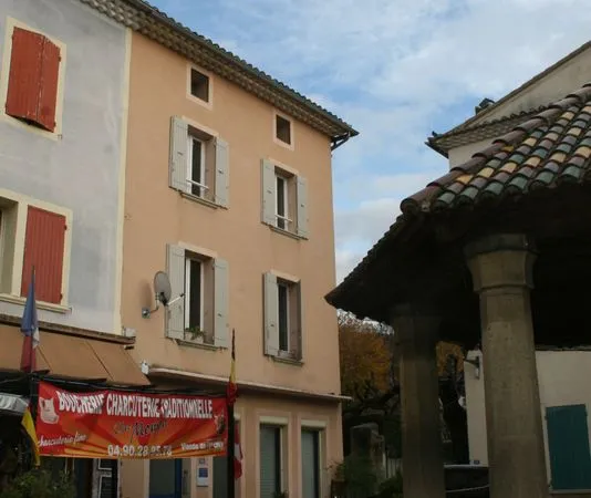 Location T4