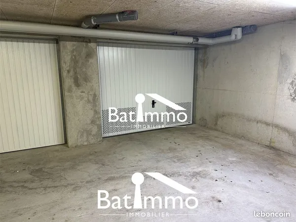 Parking/box 13 m² Marly