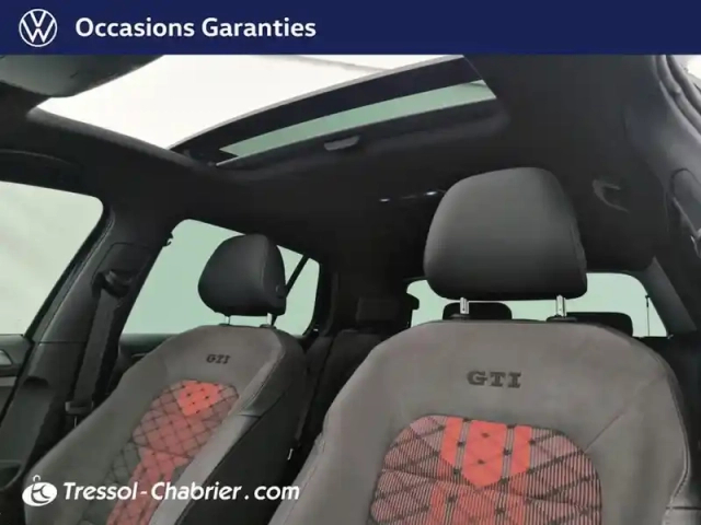 Volkswagen Golf 2.0 tsi 290 dsg7 gti tcr — photo 25
