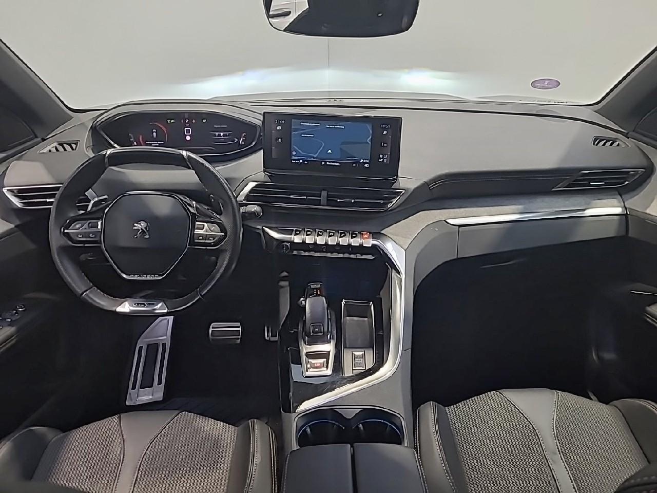 Peugeot 3008 puretech 130ch s&s eat8 gt — photo 12