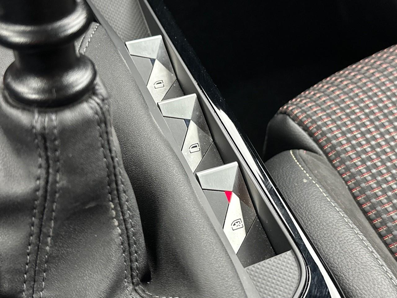 Ds Ds 3 crossback puretech 100 bvm6 performance line — photo 32