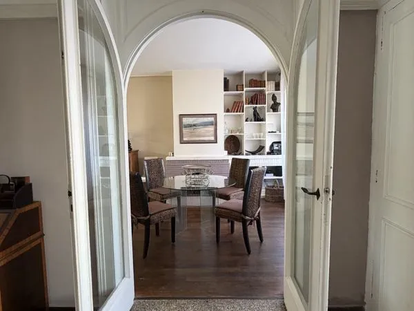 Maison 7 pièces 220 m²