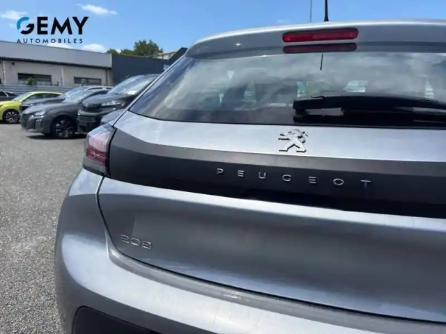 Peugeot 208 puretech 75 s&amp;s bvm5 — photo 6