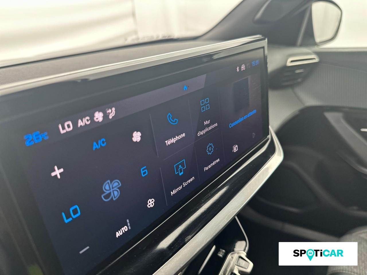Peugeot 2008 e-2008 156ch 54 kwh allure — photo 13