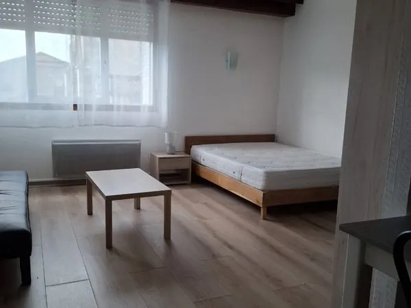 Immobilier appartement entièrement meublé