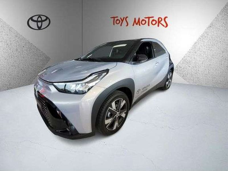 Toyota AYGO Toyota Aygo X Hybride 116h Graphic — photo 1