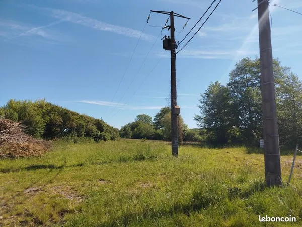 Terrain constructible hennecourt plat et sans vis a vis