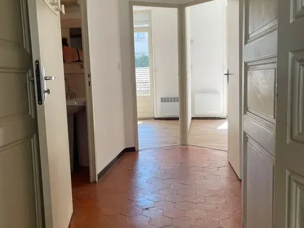 Grand appartement rdc