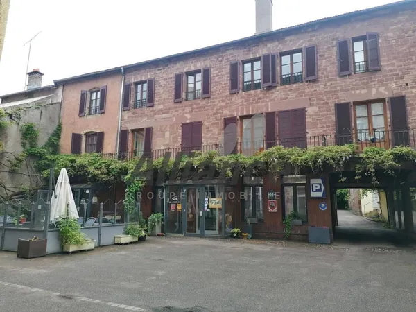 Commerce 350 m²