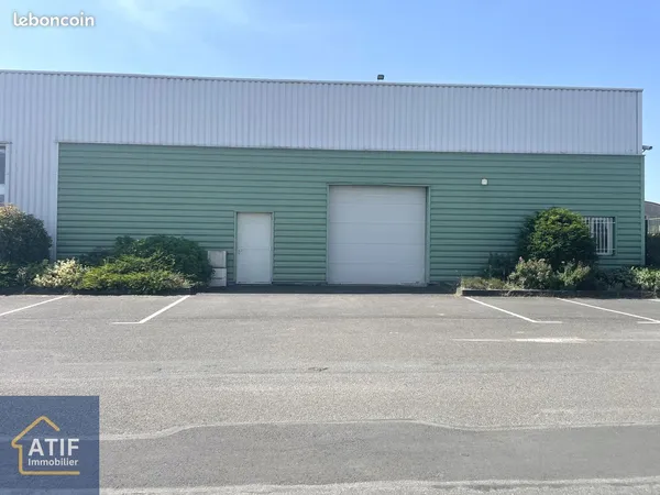 Local commercial 280 m² Boën-sur-Lignon