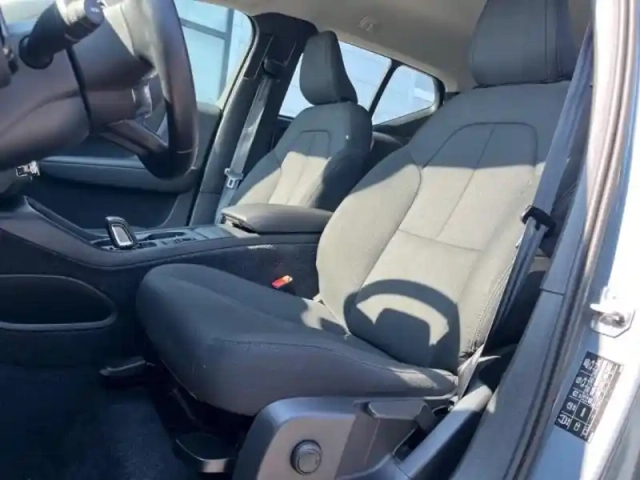 Volvo Xc40 d3 adblue 150ch momentum geartronic 8 — photo 6