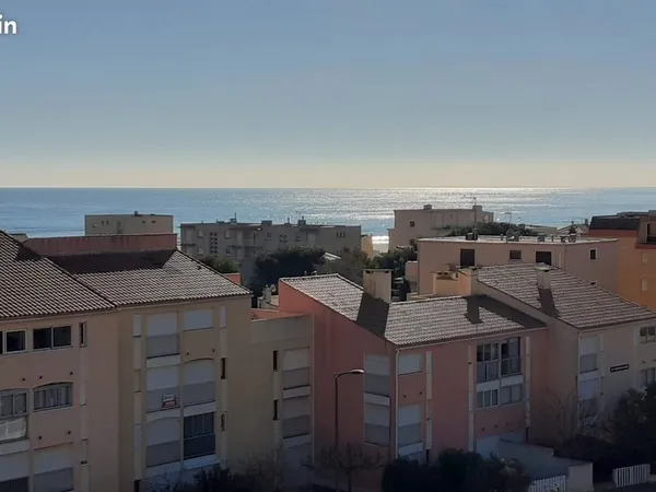 Appt de type2 à 200m plage