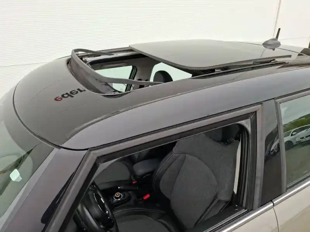 Mini Mini hatch 5 portes cooper 136 ch bva7 — photo 137