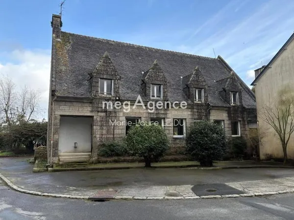 Maison 12 pièces 298 m²