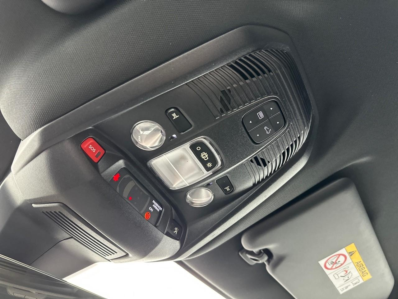 Peugeot 3008 puretech 130ch s&s bvm6 gt — photo 32