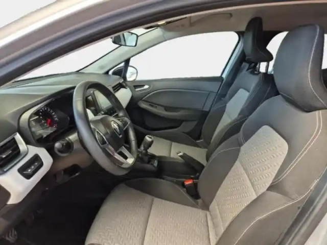 Renault Clio 1.0 tce 90ch evolution — photo 20