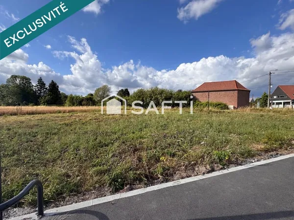 Terrain à bâtir viabilisé de 659 m2
