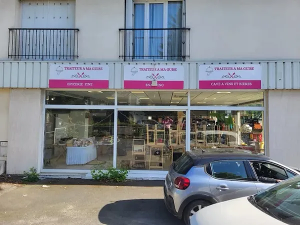 Local commercial 305 m²