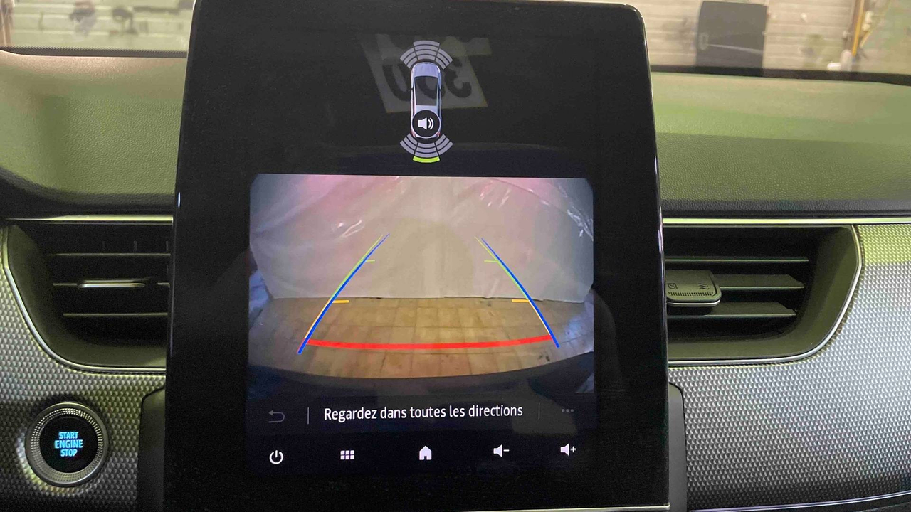 Renault Arkana E-Tech hybride 145 - 22 — photo 24