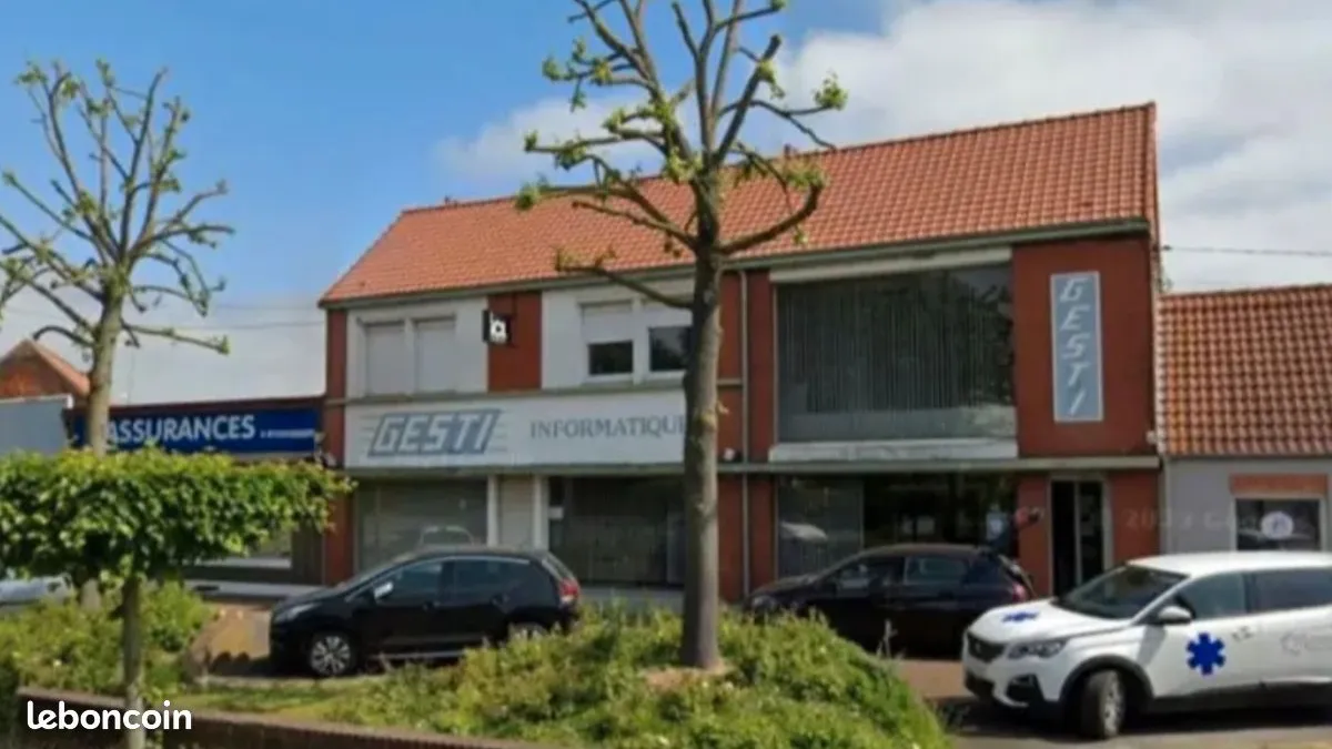 Photo 1