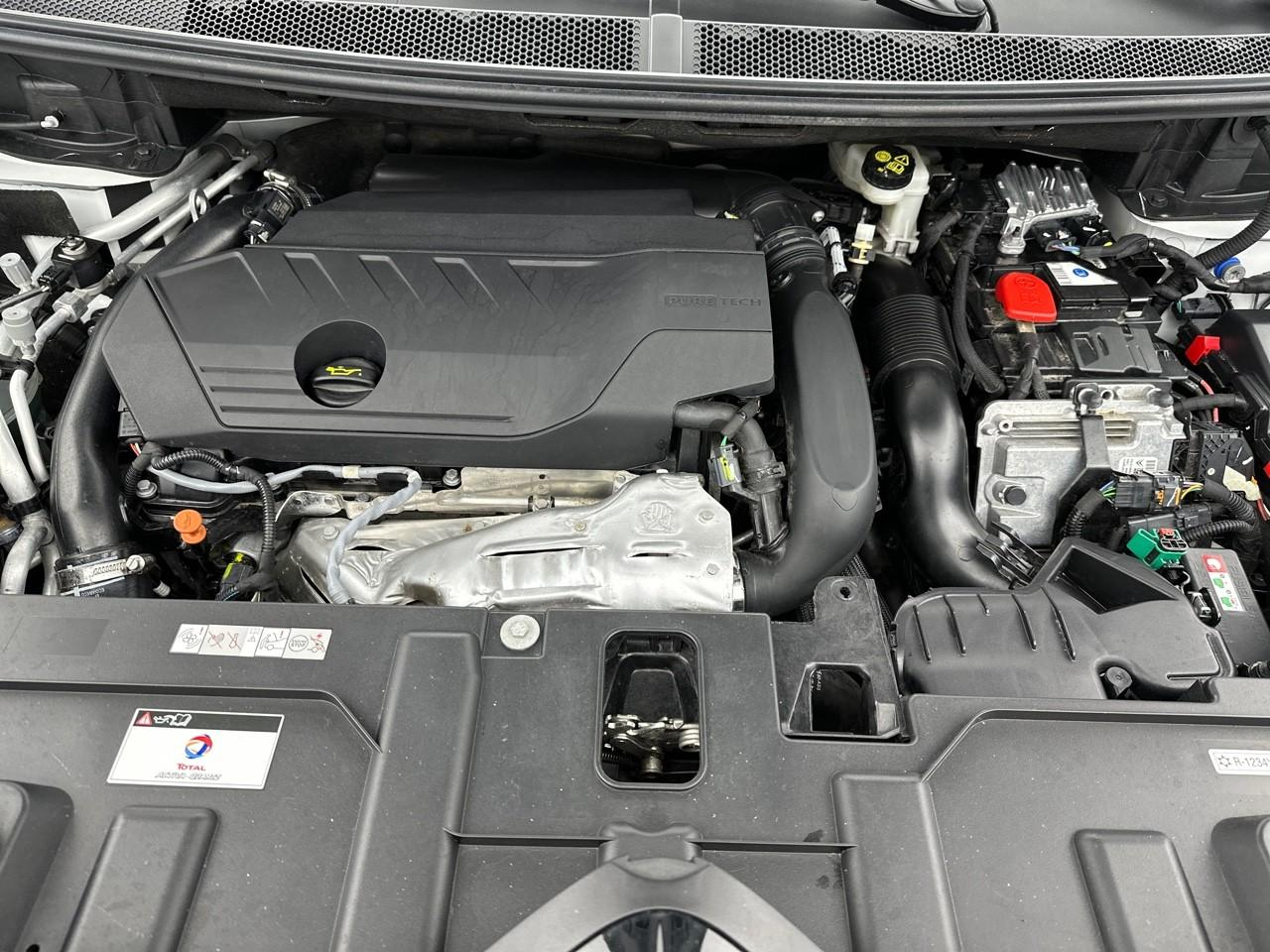 Citroën C5 Aircross hybride rechargeable 225 e-eat8 shine pack — photo 13