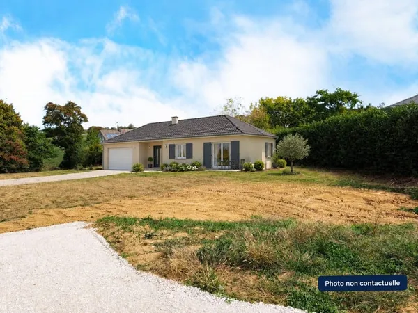 À vendre SAINT VIT (25) - Hameau de Benusse