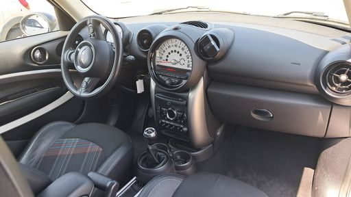 Mini Paceman 1.6 Cooper 122 - Chili – 2014 – 62459 km – Essence – Boîte Manuelle — photo 21