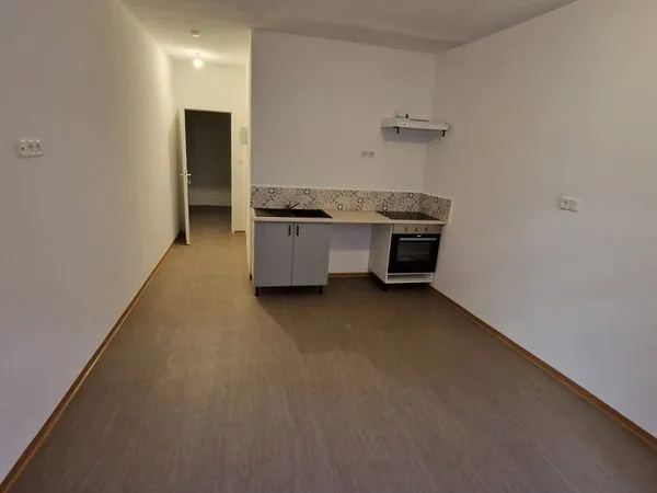 Studio Béziers Centre à 430 (avec électricité + eau)