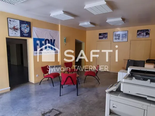 Entrepôt 1306 m² BIACHE-SAINT-VAAST