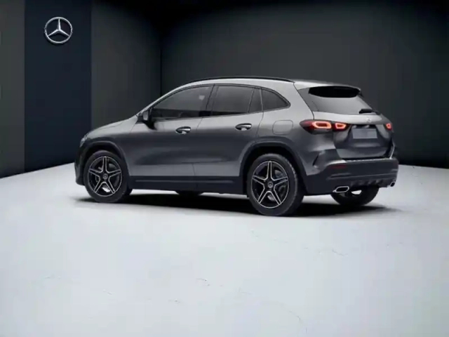 Mercedes Gla 250 e amg line — photo 38