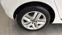 Renault Clio 1.0 TCe 90ch Evolution - 24 — photo 22