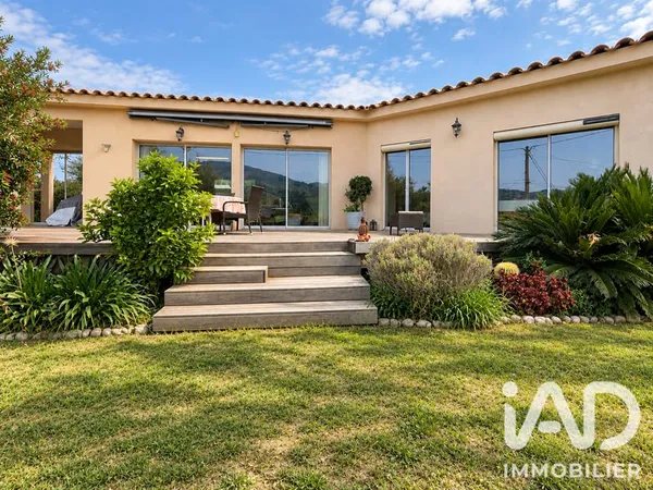 Maison 6 pièces 130 m²