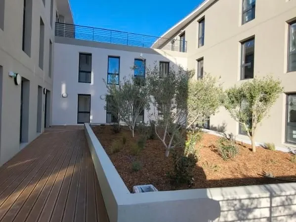 Local La Garde