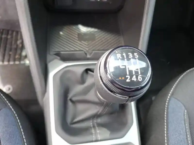 Dacia Duster mild hybrid 130 — photo 24