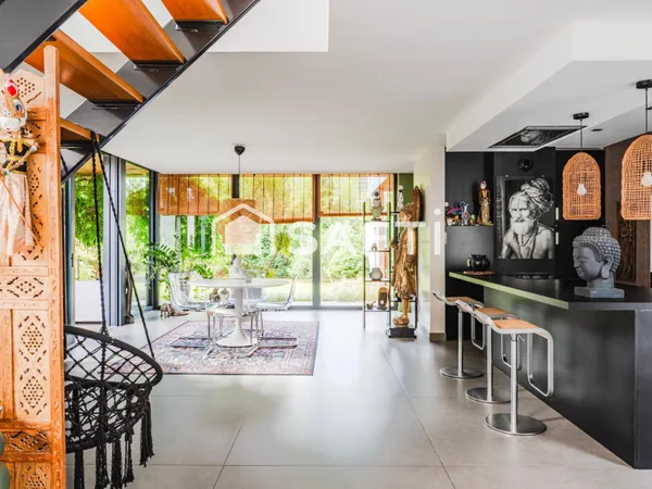 Splendide Maison d'Architecte de 129 m²