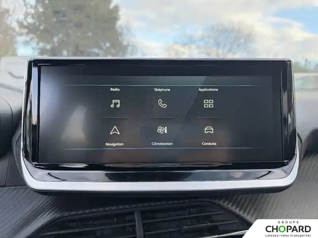 Peugeot 2008 hybrid 145 e-dcs6 — photo 47