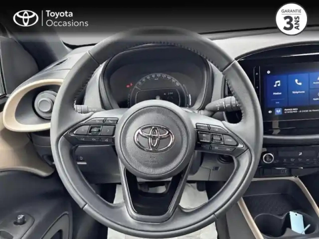Toyota Aygo X 1.0 vvt-i 72ch design my24 — photo 13