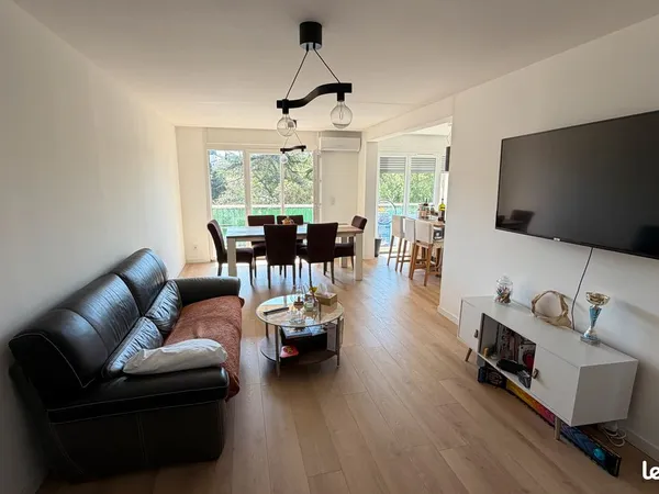 T4 traversant 78m² refait à neuf avec clim